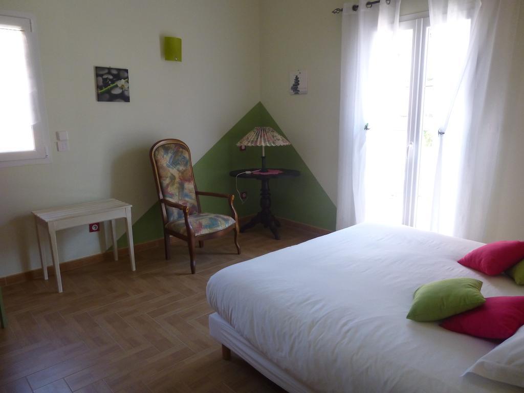 Bed and Breakfast Domaine De Flo Adult A Partir De 16 Ans Saint-Jean-de-la-Blaquiere Habitación foto